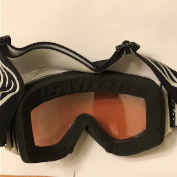 Goggles-Glasses - Picture 2 of 3